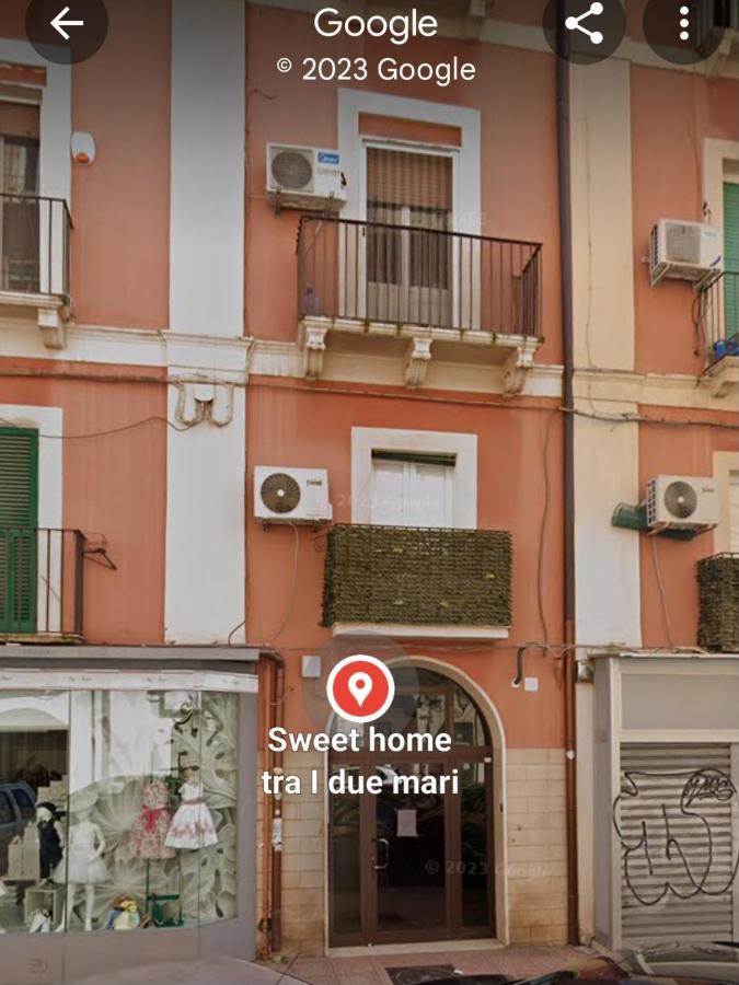 Sweet Home Tra I Due Mari Taranto Exterior photo
