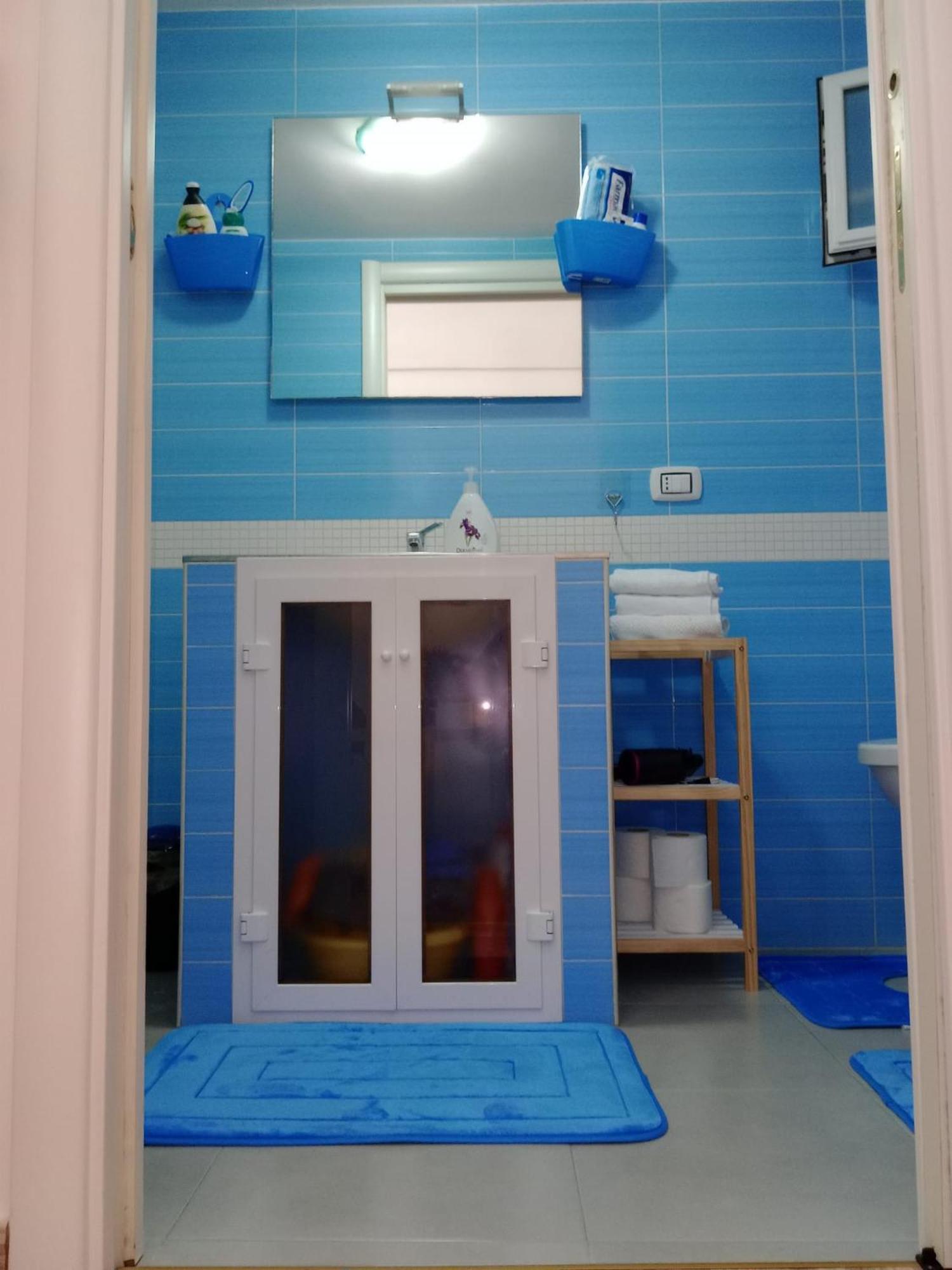 Sweet Home Tra I Due Mari Taranto Exterior photo